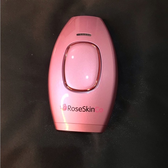 RoseSkinCo IPL Hair Removal Handset - Rose Gold - Picture 2 of 10